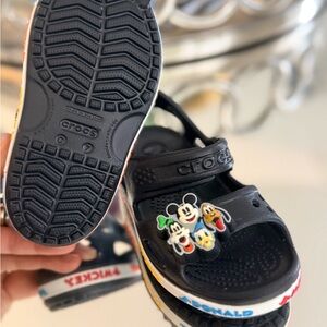CROCS Kids Black Sandals with Cartoon Characters